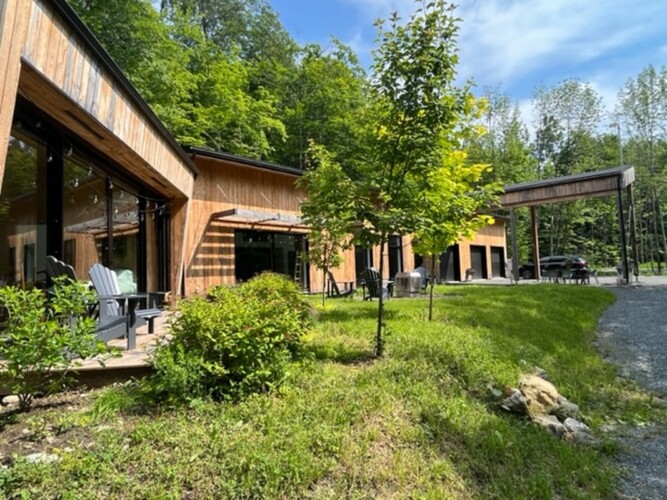 Chalet a louer estrie Entre 2 Planches
