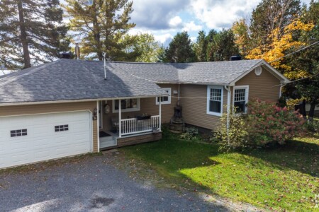 Chalet a louer estrie La Perle du Lac Louise